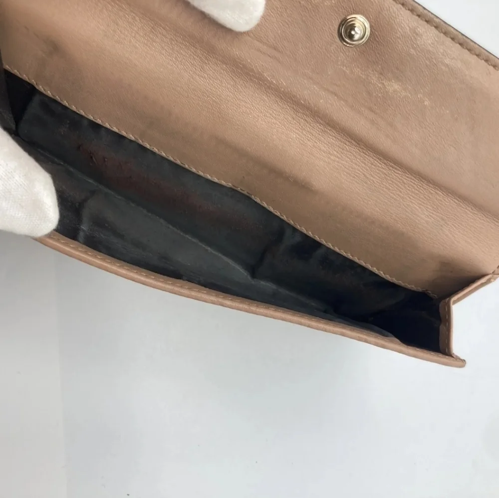 🔹️ GUCCI 🔹️ long leather wallet purse Italy Brown Canvas heart ✨️🤎 - Picture 8 of 13
